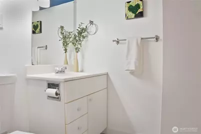 3010 12th Avenue W, Seattle, WA 98119 - Photo 21