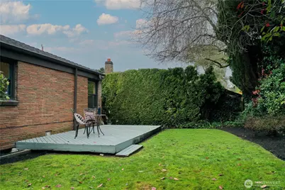 3010 12th Avenue W, Seattle, WA 98119 - Photo 25