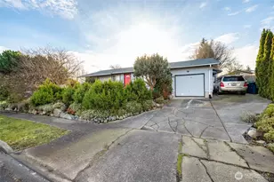 2012 E Belair Dr, Mount Vernon, WA 98273 - Photo 3