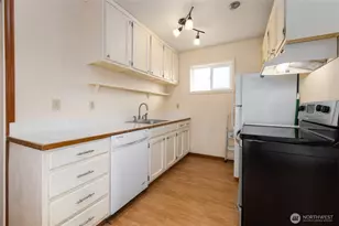 2012 E Belair Dr, Mount Vernon, WA 98273 - Photo 25