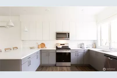 32731 Madrona Avenue SE, Black Diamond, WA 98010 - Photo 15