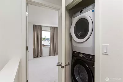 32731 Madrona Avenue SE, Black Diamond, WA 98010 - Photo 29