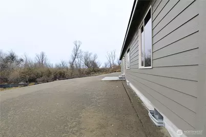 308 N Sandy Loop, Moses Lake, WA 98837 - Photo 17