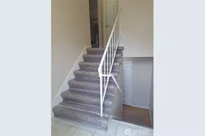 3435 SE Auburn Way S #48, Auburn, WA 98092 - Photo 9