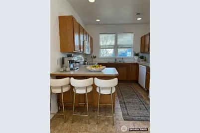 1512 S Husky Drive, Moses Lake, WA 98837 - Photo 7