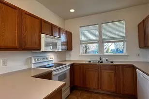 1512 S Husky Dr, Moses Lake, WA 98837 - Photo 9