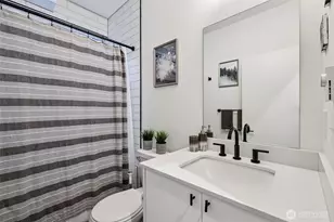 9302 Sturtevant Ave S, Seattle, WA 98118 - Photo 17