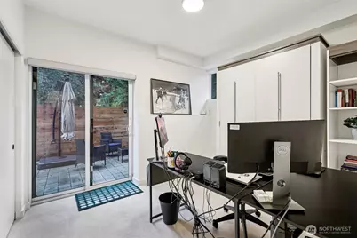 9302 Sturtevant Avenue S, Seattle, WA 98118 - Photo 5