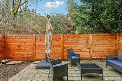 9302 Sturtevant Avenue S, Seattle, WA 98118 - Photo 29