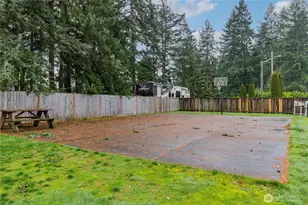 18327 39th Ave Ct E, Tacoma, WA 98446 - Photo 31