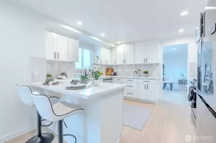 5210 68th Dr NE, Marysville, WA 98270 - Photo 9