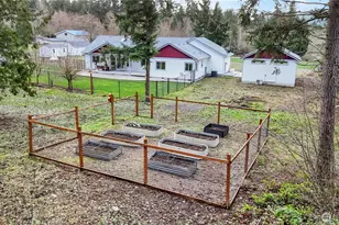 15840 Lawrence Lake Rd SE, Yelm, WA 98597 - Photo 37