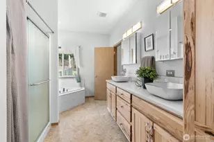 15840 Lawrence Lake Rd SE, Yelm, WA 98597 - Photo 25