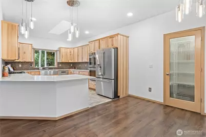 15840 Lawrence Lake Road SE, Yelm, WA 98597 - Photo 9