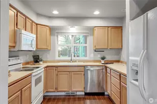 4615 Springfield Ln SE, Lacey, WA 98503 - Photo 3