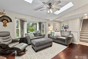 1991 Karen Rd, Oak Harbor, WA 98277 - Photo 9