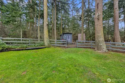1991 Karen Road, Oak Harbor, WA 98277 - Photo 37