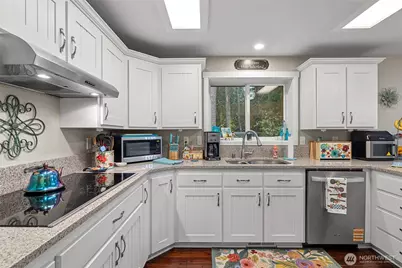 1991 Karen Road, Oak Harbor, WA 98277 - Photo 21