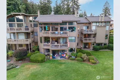 2023 Narrows View Circle NW #B213, Gig Harbor, WA 98335 - Photo 3