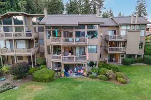 2023 Narrows View Cir NW, Gig Harbor, WA 98335 - Photo 3