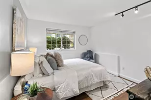 9806 28th Ave SW, Seattle, WA 98126 - Photo 13