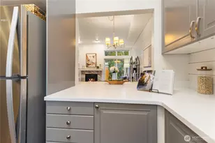 20901 Cypress Way, Lynnwood, WA 98036 - Photo 11