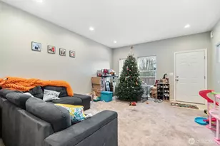 2520 S Ash St, Tacoma, WA 98405 - Photo 9