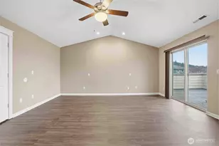 356 N V St, Washougal, WA 98671 - Photo 19