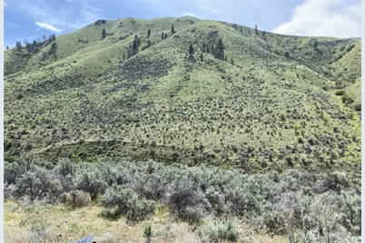 1585 Pitcher Canyon Road, Wenatchee, WA 98801 - Photo 7