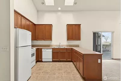 3910 68th Drive NE, Marysville, WA 98270 - Photo 11