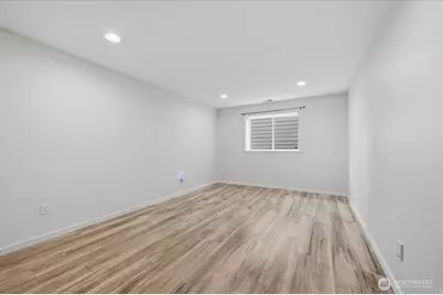 10217 SE 237th St, Kent, WA 98031 - Photo 21