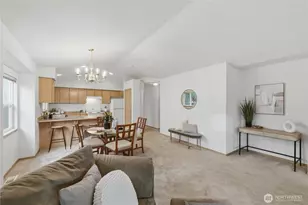 8018 65th Dr NE, Marysville, WA 98270 - Photo 9