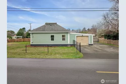 214 17th Street NE, Long Beach, WA 98631 - Photo 3