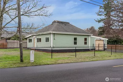 214 17th Street NE, Long Beach, WA 98631 - Photo 7