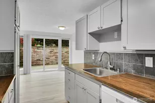 184 SW 200th St, Normandy Park, WA 98166 - Photo 11