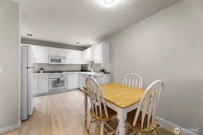 1439 NW 202nd Lane, Shoreline, WA 98177 - Photo 9