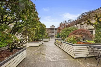 6121 NE 175th Street #A402, Kenmore, WA 98028 - Photo 27