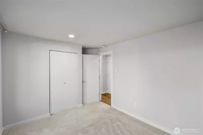 6121 NE 175th Street #A402, Kenmore, WA 98028 - Photo 13