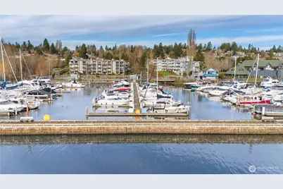 6121 NE 175th Street #A402, Kenmore, WA 98028 - Photo 33