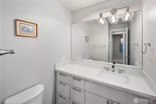 6121 NE 175th St, Kenmore, WA 98028 - Photo 11