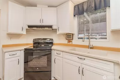 900 29th Street SE #D-11, Auburn, WA 98002 - Photo 15