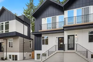 10815 11th Ave NE, Seattle, WA 98125 - Photo 1