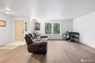 4512 244th St Ct E, Spanaway, WA 98387 - Photo 5