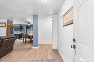 4512 244th St Ct E, Spanaway, WA 98387 - Photo 3