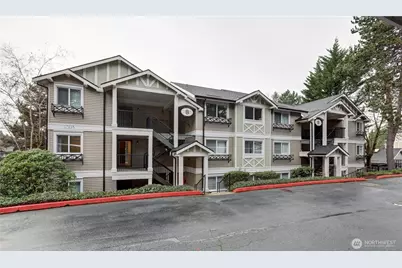 11303 NE 128th St #B201, Kirkland, WA 98034 - Photo 1