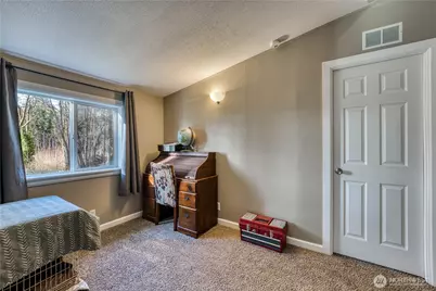 21503 Howard Avenue NE, Kingston, WA 98346 - Photo 23