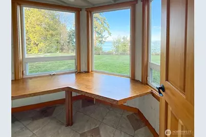 31710 Sunrise Beach Court NE, Kingston, WA 98346 - Photo 29