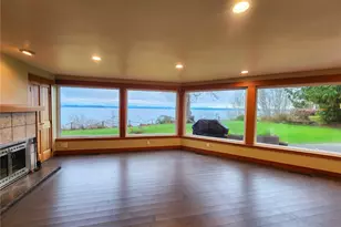 31710 Sunrise Beach Ct NE, Kingston, WA 98346 - Photo 3