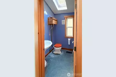 31710 Sunrise Beach Court NE, Kingston, WA 98346 - Photo 19