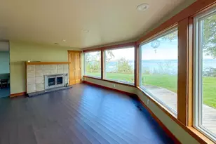 31710 Sunrise Beach Ct NE, Kingston, WA 98346 - Photo 5